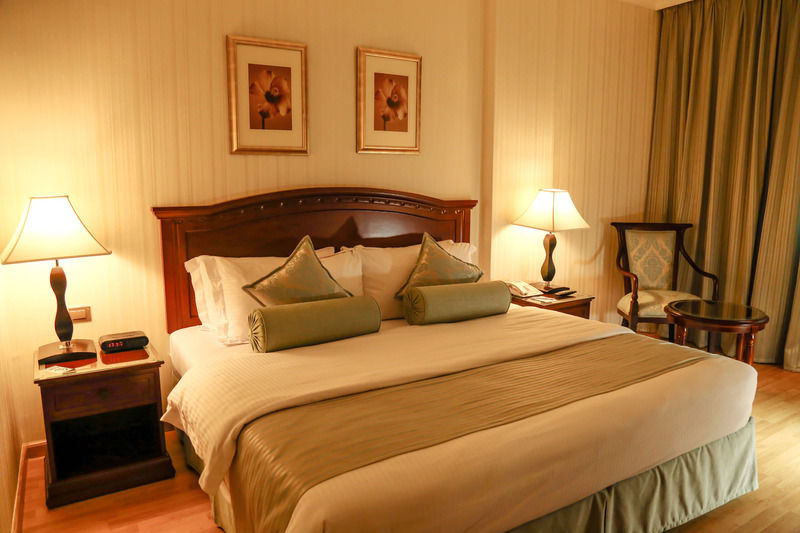 Hotel Swiss Al Hamra 4*