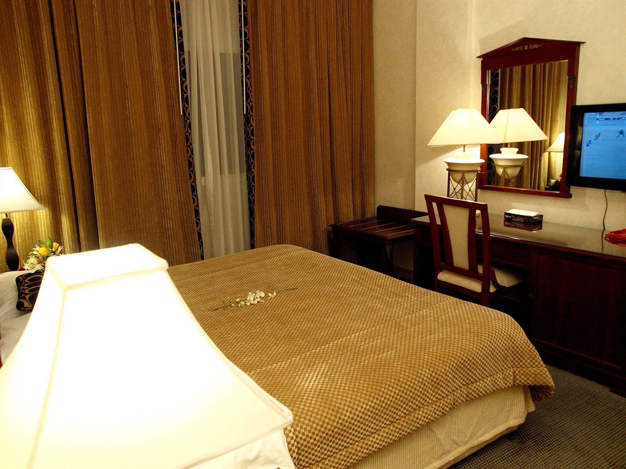 Swiss Al Hamra Hotel 4*